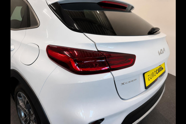 Kia Xceed 1.0 T-GDi DynamicLine Navigatie Apple Carplay Android Auto Camera Parkeersensoren achter Cruise Control Half leder Full Led Climate Control Lichtmetalen velgen