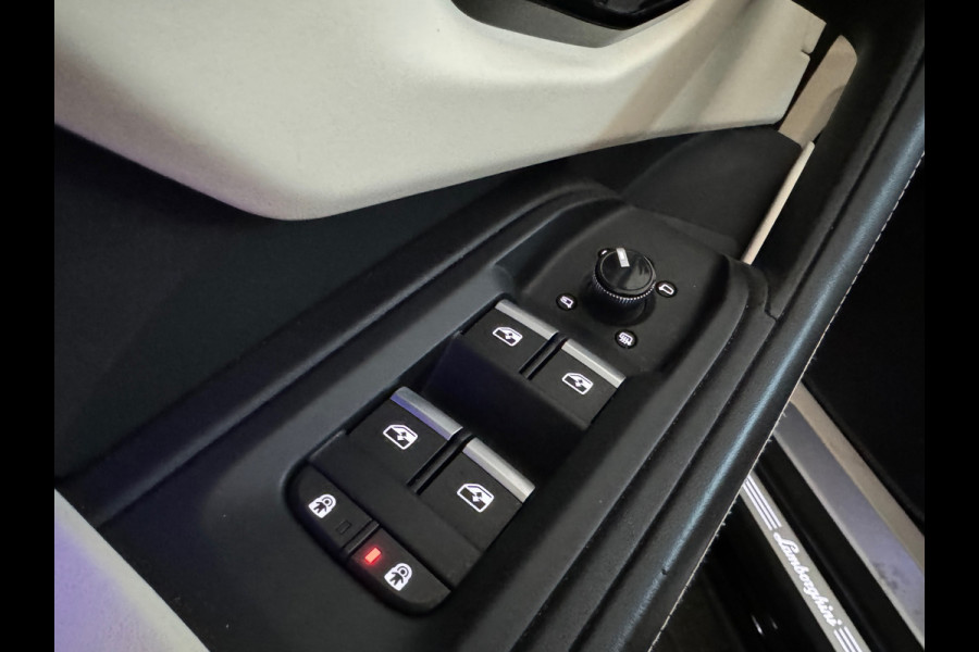 Lamborghini Urus 4.0 V8 Pano|HuD|B&O 3D|Massage|ADAS|Inc BTW