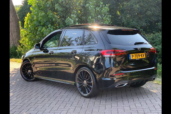 Mercedes-Benz B-Klasse 200 B200 Premium Plus AMG PANO BURMEISTER FULL !
