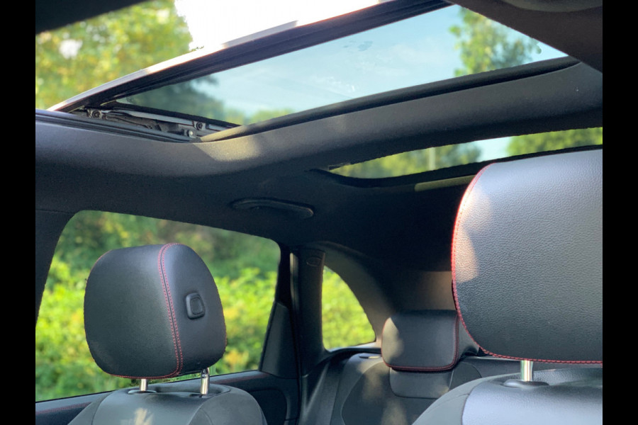 Mercedes-Benz B-Klasse 200 B200 Premium Plus AMG PANO BURMEISTER FULL !