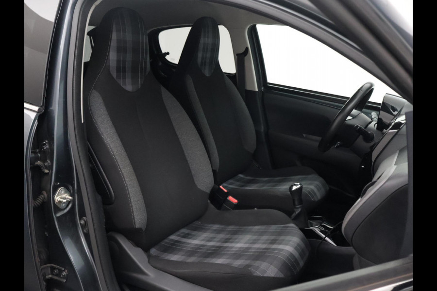 Peugeot 108 1.0 e-VTi ALLURE 5-DEURS + APPLE CARPLAY | CAMERA | LMV | PRIVACY | CLIMATE CONTROL