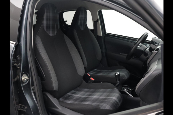 Peugeot 108 1.0 e-VTi ALLURE 5-DEURS + APPLE CARPLAY | CAMERA | LMV | PRIVACY | CLIMATE CONTROL