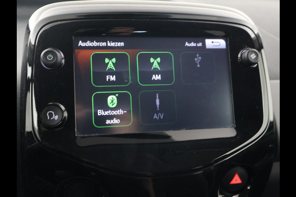Peugeot 108 1.0 e-VTi ALLURE 5-DEURS + APPLE CARPLAY | CAMERA | LMV | PRIVACY | CLIMATE CONTROL