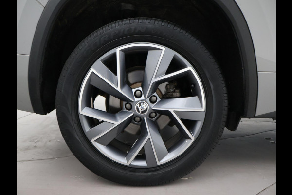 Škoda Kodiaq 1.5 TSI SPORTLINE 7-PERSOONS STEEL GREY + TREKHAAK | PANORAMA | VIRTUAL | STOELVERW. | CANTON
