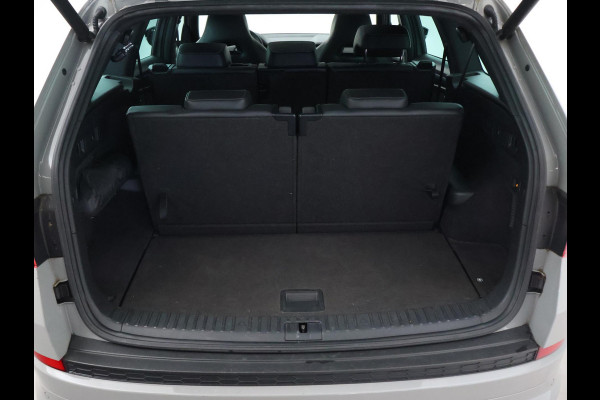 Škoda Kodiaq 1.5 TSI SPORTLINE 7-PERSOONS STEEL GREY + TREKHAAK | PANORAMA | VIRTUAL | STOELVERW. | CANTON