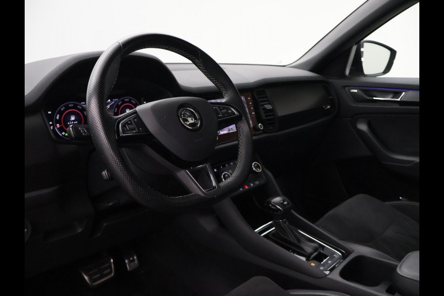 Škoda Kodiaq 1.5 TSI SPORTLINE 7-PERSOONS STEEL GREY + TREKHAAK | PANORAMA | VIRTUAL | STOELVERW. | CANTON