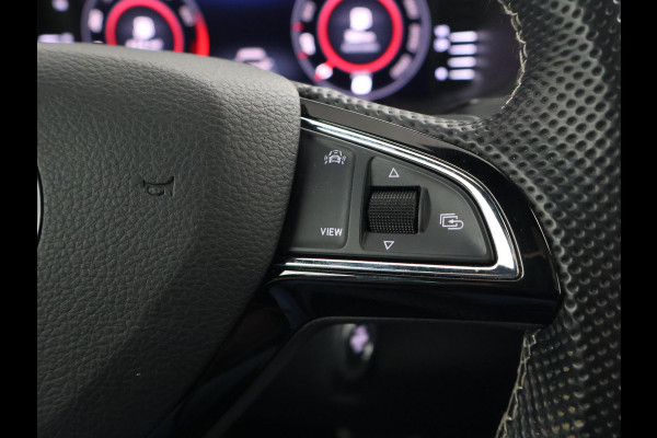 Škoda Kodiaq 1.5 TSI SPORTLINE 7-PERSOONS STEEL GREY + TREKHAAK | PANORAMA | VIRTUAL | STOELVERW. | CANTON