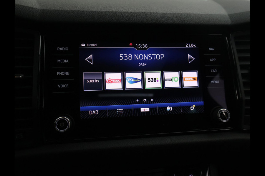 Škoda Kodiaq 1.5 TSI SPORTLINE 7-PERSOONS STEEL GREY + TREKHAAK | PANORAMA | VIRTUAL | STOELVERW. | CANTON