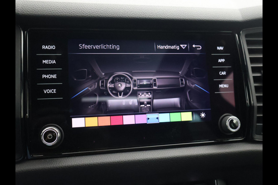 Škoda Kodiaq 1.5 TSI SPORTLINE 7-PERSOONS STEEL GREY + TREKHAAK | PANORAMA | VIRTUAL | STOELVERW. | CANTON