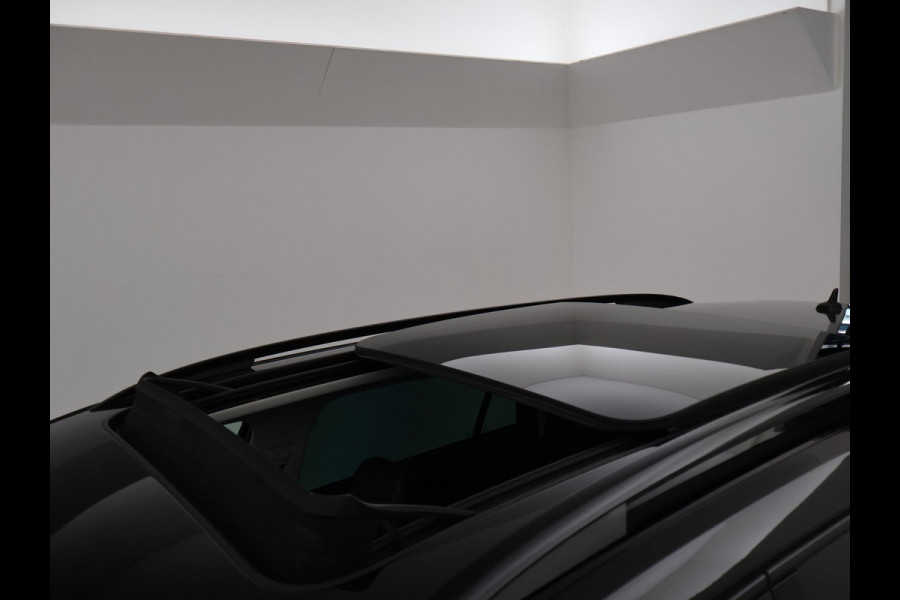 Škoda Kodiaq 1.5 TSI DSG 7-PERS. + TREKHAAK | 360 CAMERA | ALL BLACK | PANORAMA | STOELVERW. V+A
