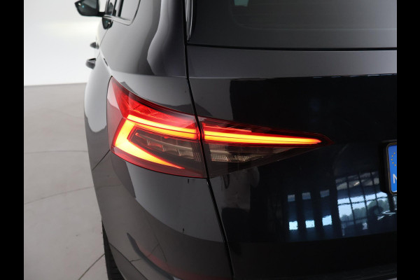 Škoda Kodiaq 1.5 TSI DSG 7-PERS. + TREKHAAK | 360 CAMERA | ALL BLACK | PANORAMA | STOELVERW. V+A