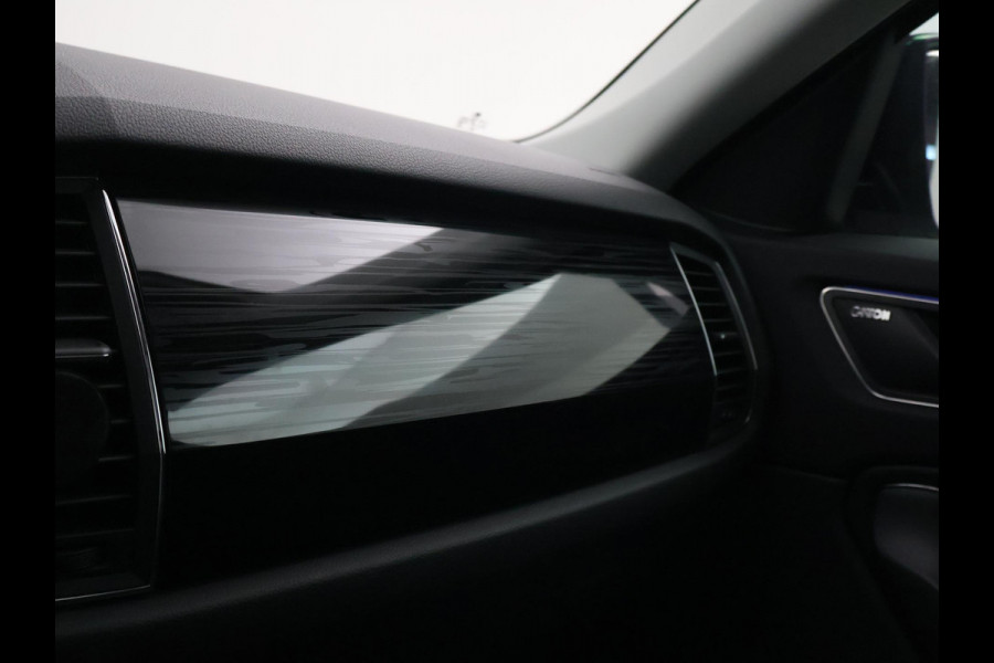 Škoda Kodiaq 1.5 TSI DSG 7-PERS. + TREKHAAK | 360 CAMERA | ALL BLACK | PANORAMA | STOELVERW. V+A