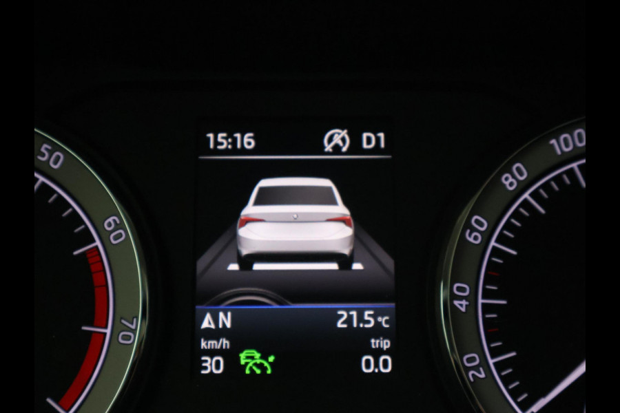 Škoda Kodiaq 1.5 TSI DSG 7-PERS. + TREKHAAK | 360 CAMERA | ALL BLACK | PANORAMA | STOELVERW. V+A