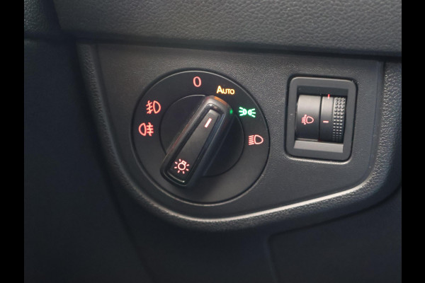 Volkswagen Polo 1.0 TSI R-LINE EDITION + APPLE CARPLAY | ANDROID | ADAPTIVE CRUISE CONTROL | DAB | PRIVACY GLASS