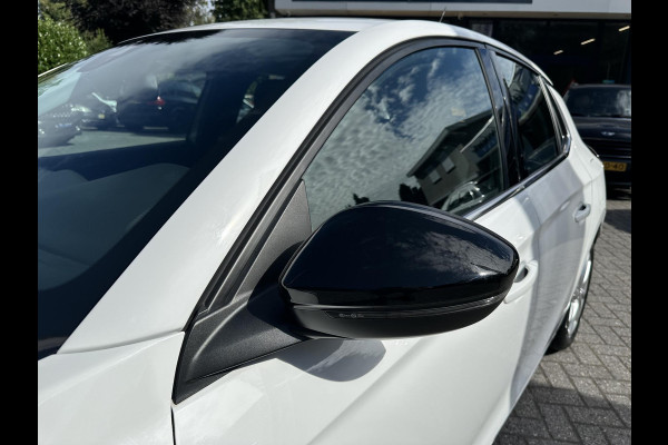 Opel Corsa 1.2 Elegance LED|CarPlay|Cruise|Dodehoek|Stoelverwarming