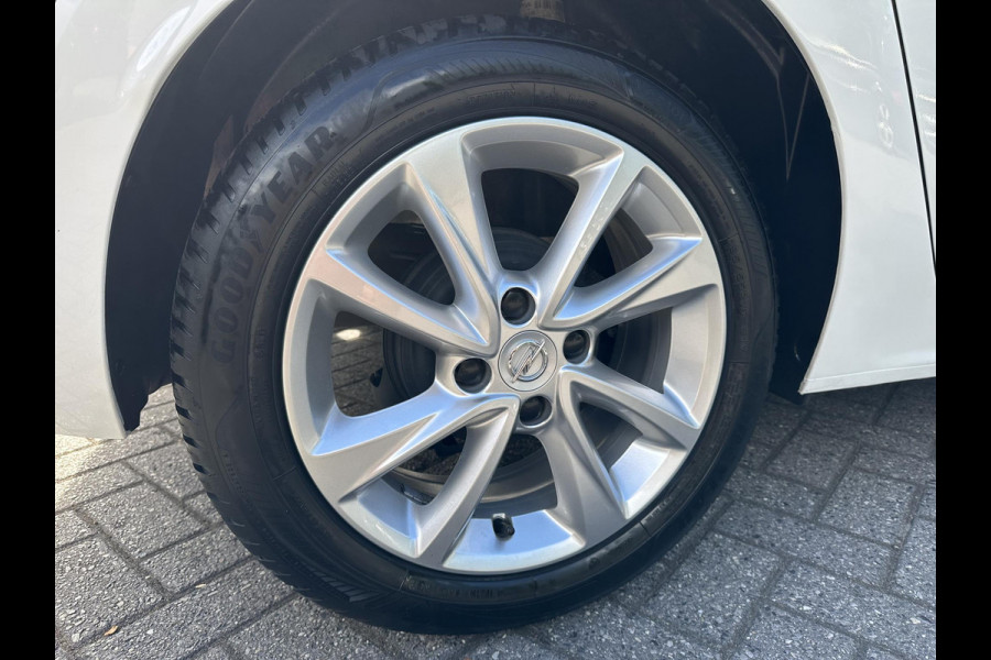 Opel Corsa 1.2 Elegance LED|CarPlay|Cruise|Dodehoek|Stoelverwarming