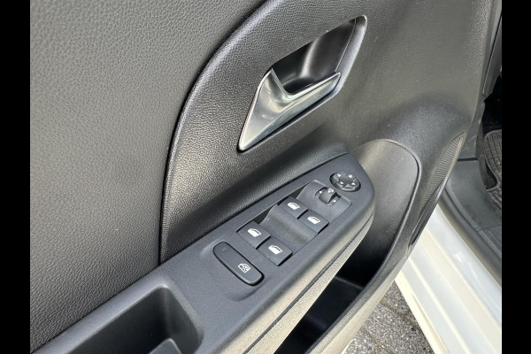Opel Corsa 1.2 Elegance LED|CarPlay|Cruise|Dodehoek|Stoelverwarming