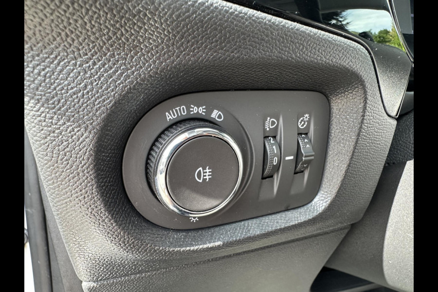 Opel Corsa 1.2 Elegance LED|CarPlay|Cruise|Dodehoek|Stoelverwarming
