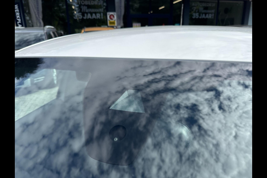 Opel Corsa 1.2 Elegance LED|CarPlay|Cruise|Dodehoek|Stoelverwarming