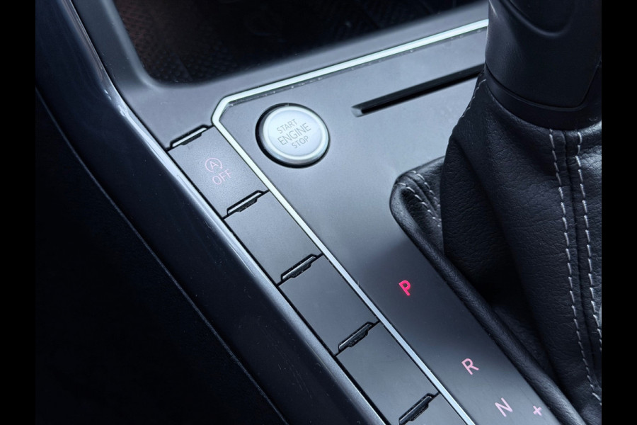 Volkswagen Polo 1.0 TSI 3xR-Line Pano/Keyless/Camera