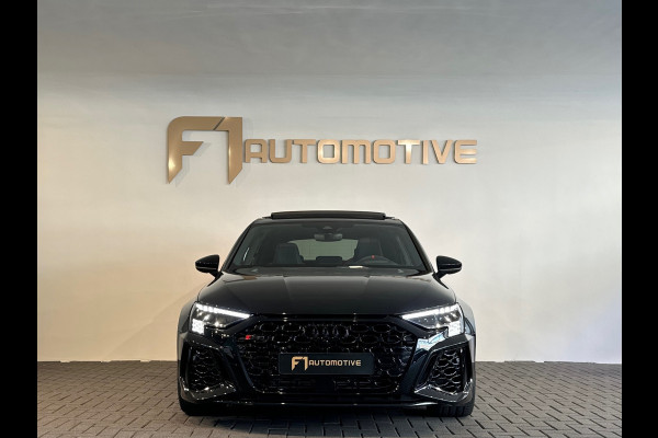 Audi RS3 Sportback 2.5 TFSI quattro Pano|HuD|Memory|Massage