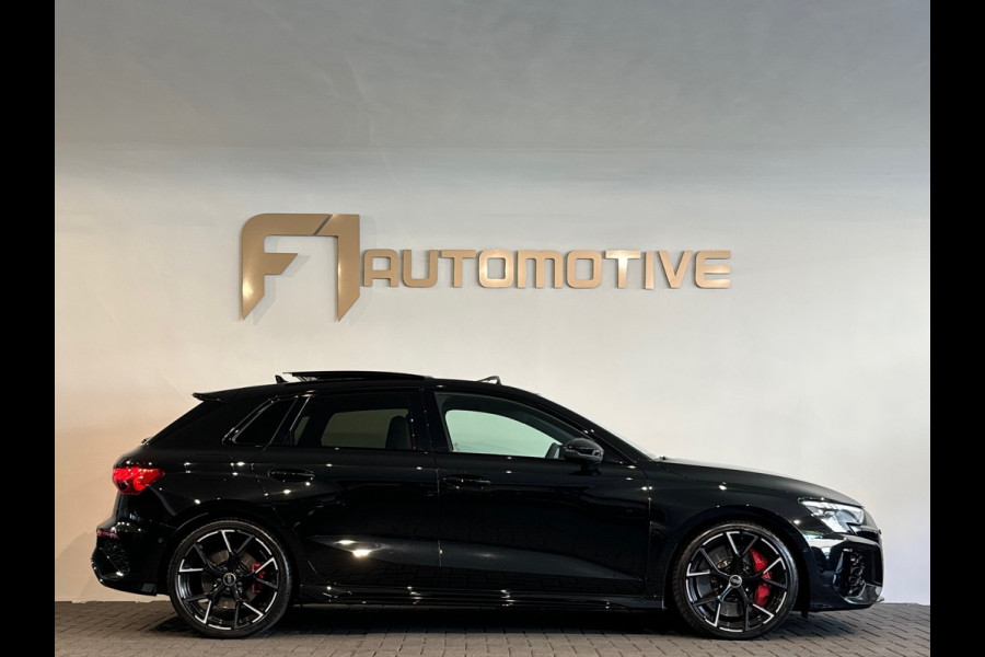 Audi RS3 Sportback 2.5 TFSI quattro Pano|HuD|Memory|Massage
