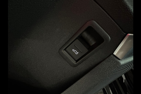 Audi RS3 Sportback 2.5 TFSI quattro Pano|HuD|Memory|Massage