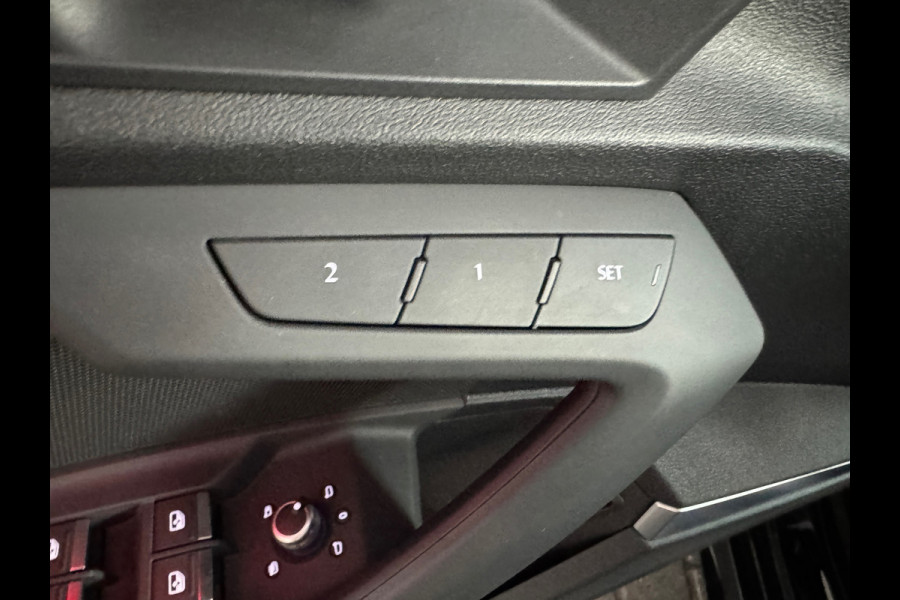 Audi RS3 Sportback 2.5 TFSI quattro Pano|HuD|Memory|Massage