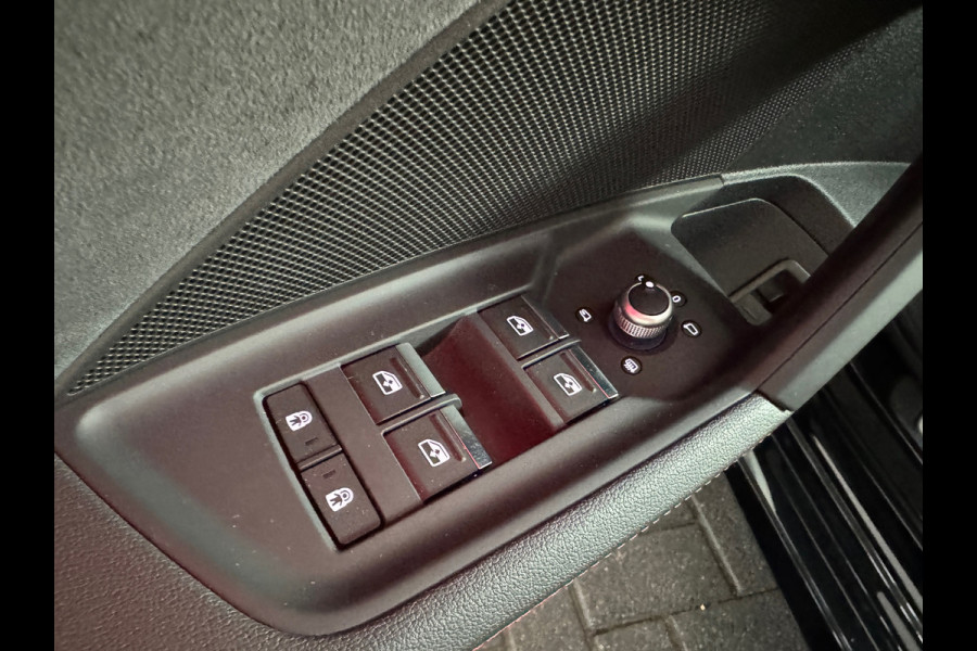 Audi RS3 Sportback 2.5 TFSI quattro Pano|HuD|Memory|Massage