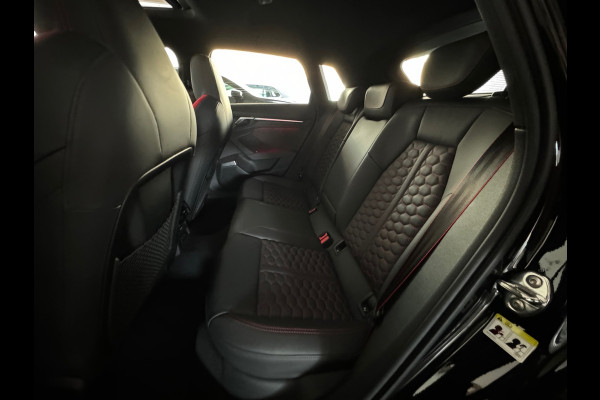 Audi RS3 Sportback 2.5 TFSI quattro Pano|HuD|Memory|Massage