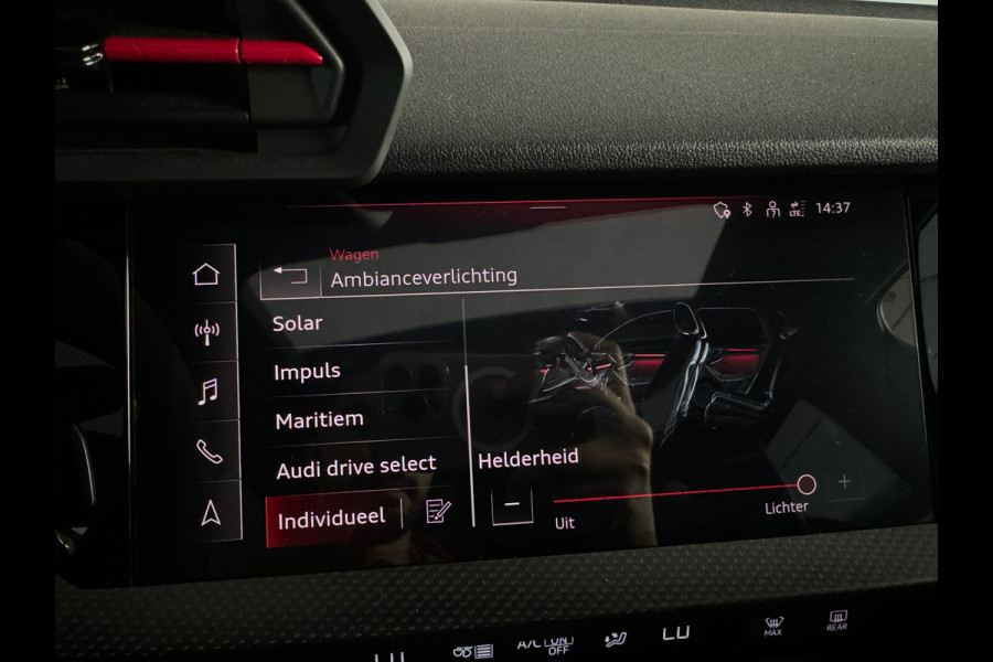 Audi RS3 Sportback 2.5 TFSI quattro Pano|HuD|Memory|Massage