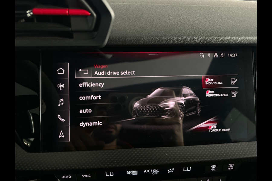 Audi RS3 Sportback 2.5 TFSI quattro Pano|HuD|Memory|Massage