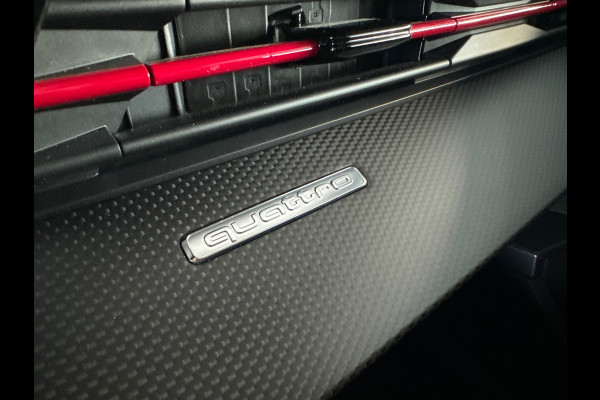 Audi RS3 Sportback 2.5 TFSI quattro Pano|HuD|Memory|Massage