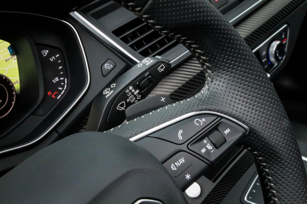 Audi Q5 50 TFSI e Quattro Competition Pro Line S S-Line 299pk Automaat! 1e|DLR|Panoramadak|Virtual Cockpit|LED Matrix|Black|22inch
