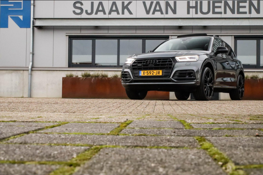 Audi Q5 50 TFSI e Quattro Competition Pro Line S S-Line 299pk Automaat! 1e|DLR|Panoramadak|Virtual Cockpit|LED Matrix|Black|22inch