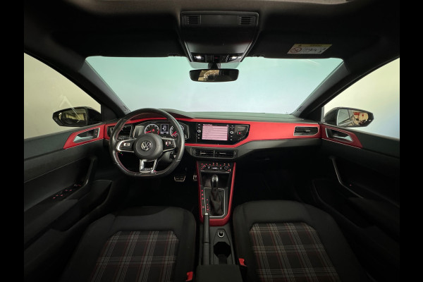 Volkswagen Polo 2.0 TSI GTI Pano|CarPlay|Beats|Stoelverwarming