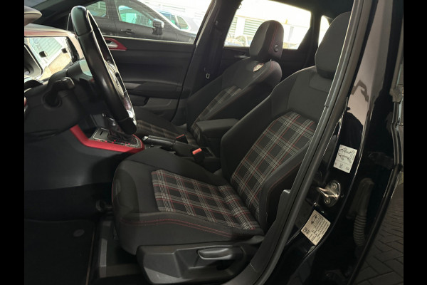 Volkswagen Polo 2.0 TSI GTI Pano|CarPlay|Beats|Stoelverwarming