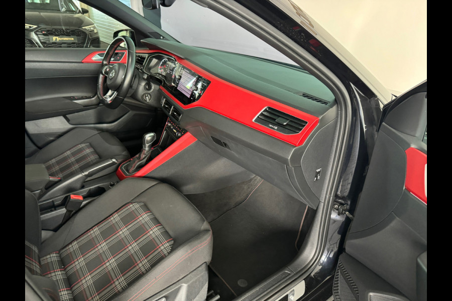 Volkswagen Polo 2.0 TSI GTI Pano|CarPlay|Beats|Stoelverwarming