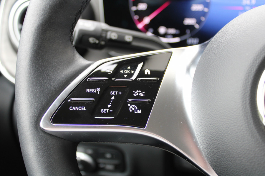 Mercedes-Benz V-Klasse 250d / DC / Panorama / 2x Elec Schuifd / 360 Cam / Burmester / Vol Opties / NIEUWSTAAT
