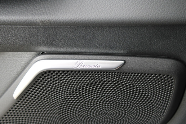 Mercedes-Benz V-Klasse 250d / DC / Panorama / 2x Elec Schuifd / 360 Cam / Burmester / Vol Opties / NIEUWSTAAT