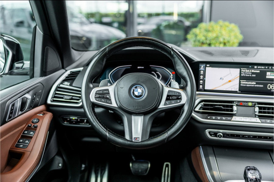 BMW X5 xDrive45e High Executive - M Sport | Panorama | Swarovski | Elek. Trekhaak | Luchtvering