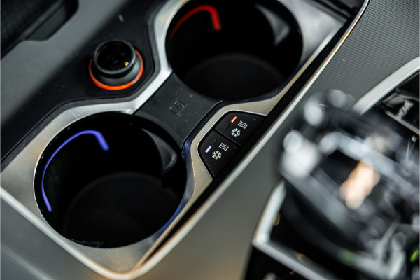 BMW X5 xDrive45e High Executive - M Sport | Panorama | Swarovski | Elek. Trekhaak | Luchtvering