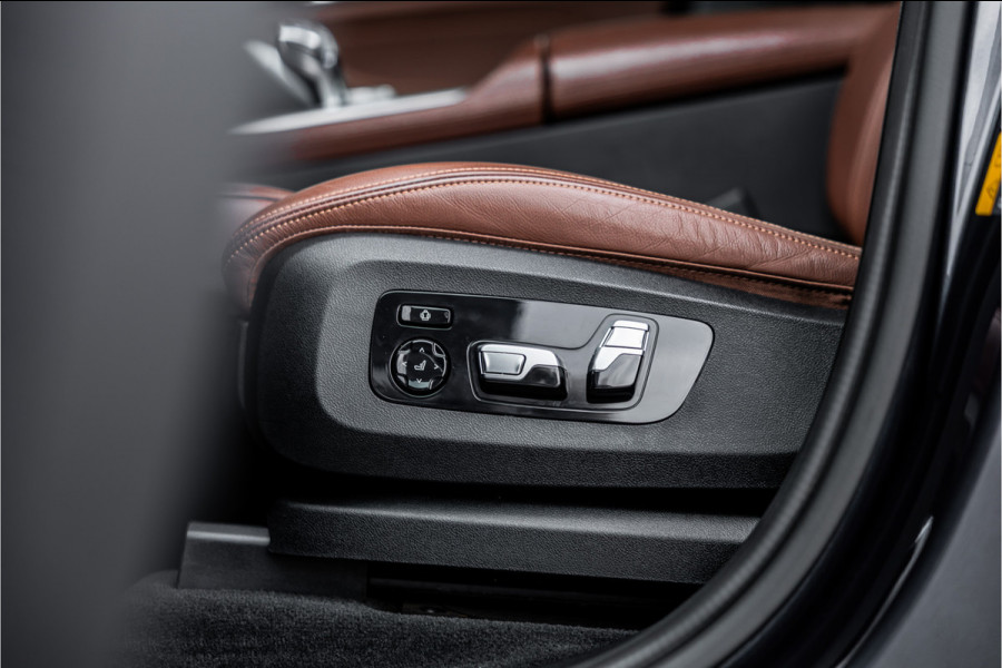 BMW X5 xDrive45e High Executive - M Sport | Panorama | Swarovski | Elek. Trekhaak | Luchtvering