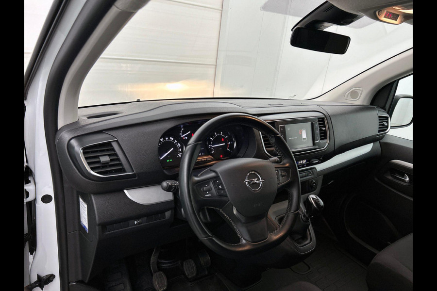 Opel Vivaro 145pk L3H1 Dubbele Cabine Sport Edition Navigatie Climate Control Trekhaak Trekhaak Parkeer sensoren Lichtmetalen Velgen