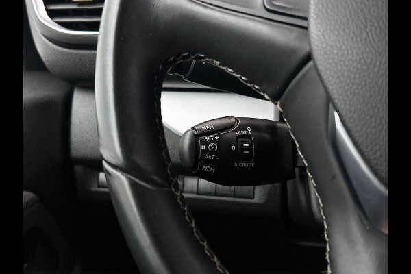 Opel Vivaro 145pk L3H1 Dubbele Cabine Sport Edition Navigatie Climate Control Trekhaak Trekhaak Parkeer sensoren Lichtmetalen Velgen