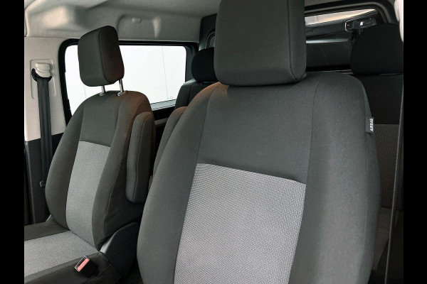 Opel Vivaro 145pk L3H1 Dubbele Cabine Sport Edition Navigatie Climate Control Trekhaak Trekhaak Parkeer sensoren Lichtmetalen Velgen