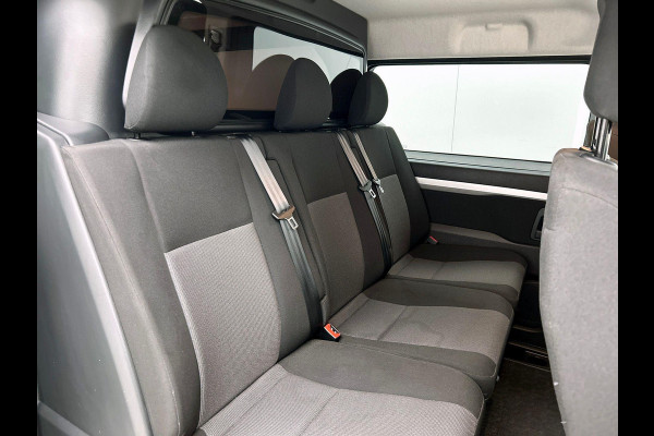 Opel Vivaro 145pk L3H1 Dubbele Cabine Sport Edition Navigatie Climate Control Trekhaak Trekhaak Parkeer sensoren Lichtmetalen Velgen