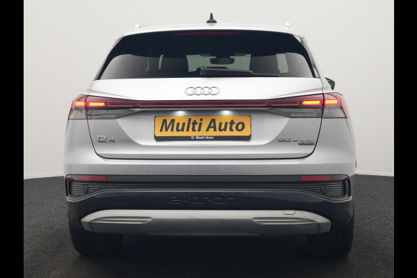 Audi Q4 e-tron 50 quattro Advanced edition 82 kWh 300pk Dealer O.H. | Apple Carplay | Voorstoelen Verwarmd | Navigatie Plus | 19"L.M | LED | Cruise Control | DAB | Virtual |