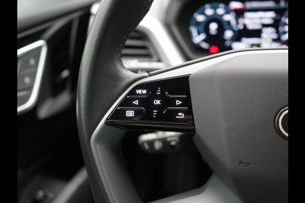 Audi Q4 e-tron 50 quattro Advanced edition 82 kWh 300pk Dealer O.H. | Apple Carplay | Voorstoelen Verwarmd | Navigatie Plus | 19"L.M | LED | Cruise Control | DAB | Virtual |