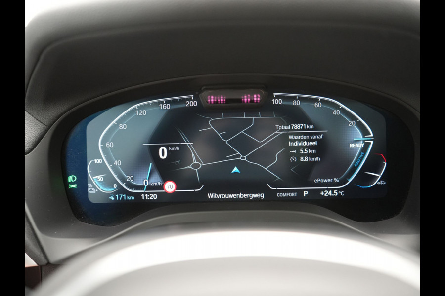 BMW iX3 M Sport High Executive 80 kWh 286pk Dealer O.H | Trekhaak Af Fabriek | Panodak | Laser LED | Head Up | Adaptive Cruise | 360 Camera | Lederen Sportstoelen Memory & Verwarmd | Harman / Kardon | Pilot Assist | Keyless | Blis | Apple Carplay | Navigatie | Virtual | DAB |
